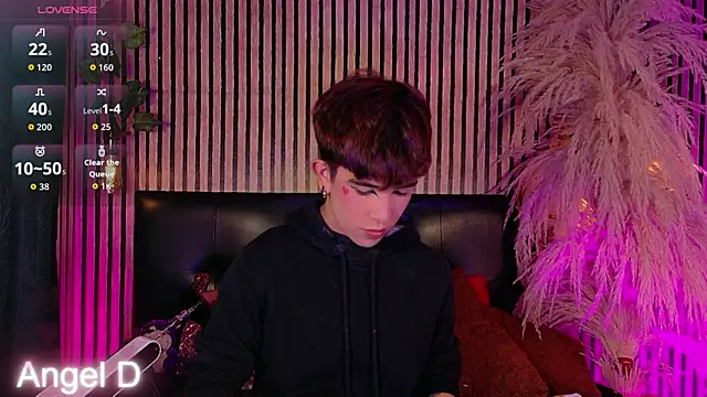 Angeldust19 online show from April 22, 3:31 am