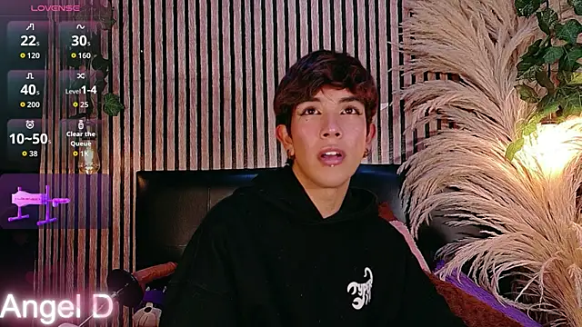 Angeldust19 online show from June 4, 3:12 am
