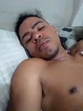 Snapshot of morenoosafado18cm chatting on November 14, 1:37 am morenoosafado18cm online show from November 14, 1:37 am