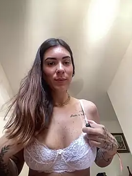 Snapshot of fer-nanda chatting on February 16, 5:09 pm fer-nanda online show from February 16, 5:09 pm