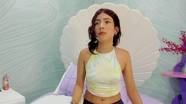 Snapshot of ana_playful chatting on November 16, 1:17 pm ana playful online show from November 16, 1:17 pm