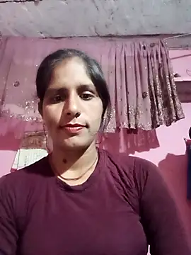 Snapshot of Pirvesh_singh chatting on April 18, 8:31 pm Pirvesh singh online show from April 18, 8:31 pm