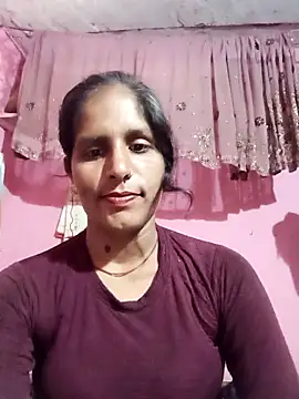 Snapshot of Pirvesh_singh chatting on April 19, 8:35 am Pirvesh singh online show from April 19, 8:35 am