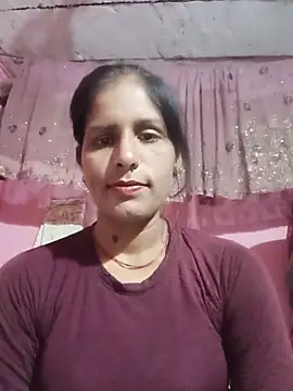 Snapshot of Pirvesh_singh chatting on May 12, 9:23 pm Pirvesh singh online show from May 12, 9:23 pm
