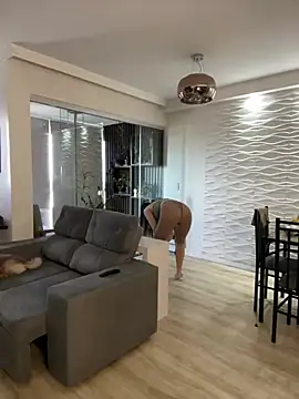 Snapshot of BelleRune chatting on February 7, 7:38 pm BelleRune online show from February 7, 7:38 pm