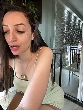 Snapshot of BelleRune chatting on March 8, 7:31 pm BelleRune online show from March 8, 7:31 pm