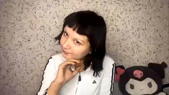 Snapshot of EchoSoul chatting on December 1, 9:14 am EchoSoul online show from December 1, 9:14 am