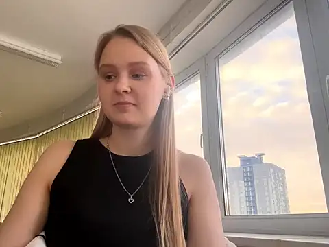 Snapshot of PaulitaSolow chatting on November 16, 6:52 am PaulitaSolow online show from November 16, 6:52 am