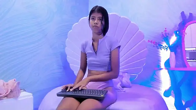 arietta skinny online show from November 27, 7:49 pm