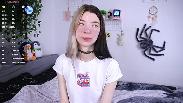 Emmie shy online show from December 19, 11:50 am