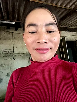 pitty mymi online show from December 17, 5:02 am