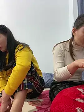 pitty mymi online show from December 19, 7:10 pm