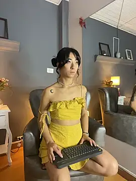 AmbarOishi   online show from December 15, 1:59 pm