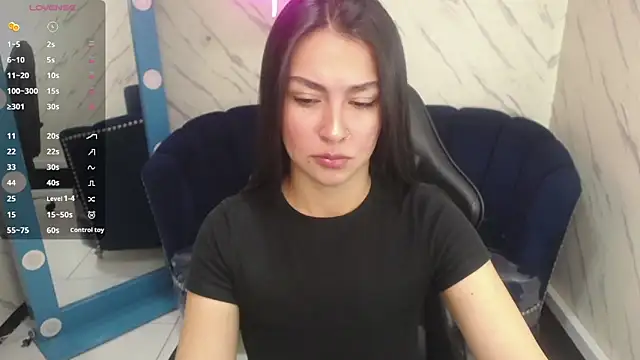 Maleja v  online show from January 7, 1:13 pm