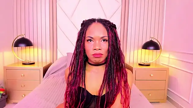 LailaDavidson online show from April 18, 12:20 pm