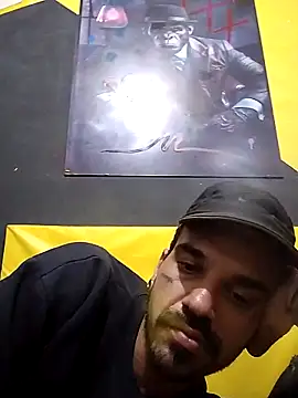 xxxbananaboy online show from April 22, 6:38 am