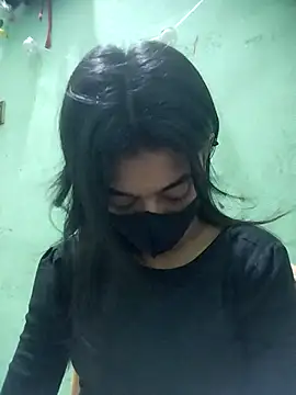 Disha Nur0 online show from April 8, 9:59 pm