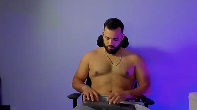 Chris Varden online show from December 22, 7:11 pm