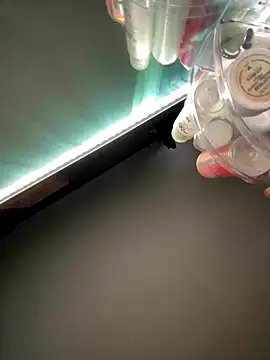 sofrancy online show from November 28, 8:55 pm