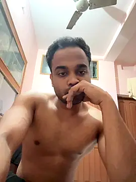 Snapshot of sexy_rowdy chatting on November 15, 9:21 pm sexy rowdy online show from November 15, 9:21 pm