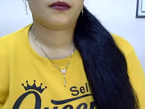 Muskan Jha online show from June 20, 2:42 pm