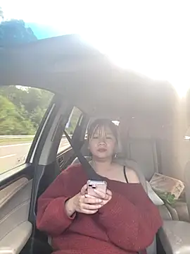 Snapshot of yiyi0316 chatting on November 24, 2:22 am yiyi0316 online show from November 24, 2:22 am