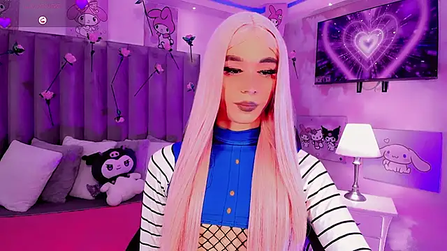 dearAlanaxxx online show from March 6, 8:49 pm