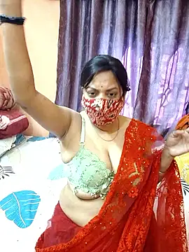 Snapshot of Cute-richa1 chatting on January 16, 5:33 am Cute-richa1 online show from January 16, 5:33 am