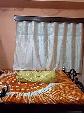 Snapshot of Cute-richa1 chatting on February 24, 5:22 pm Cute-richa1 online show from February 24, 5:22 pm