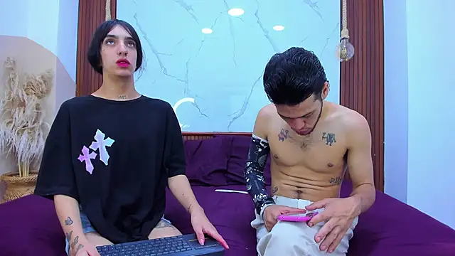 Loversinfire2 online show from March 14, 1:55 am