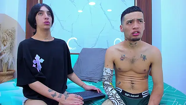 Loversinfire2 online show from March 20, 2:05 am