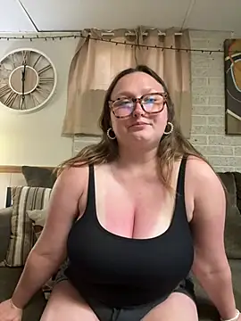 Snapshot of sammi_b12 chatting on June 22, 3:20 pm sammi b12 online show from June 22, 3:20 pm