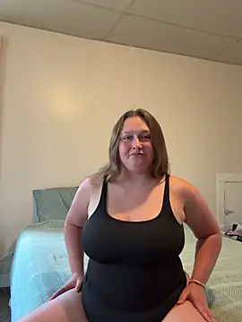 Snapshot of sammi_b12 chatting on July 8, 5:50 pm sammi b12 online show from July 8, 5:50 pm