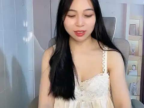 Lousii online show from April 20, 2:42 pm