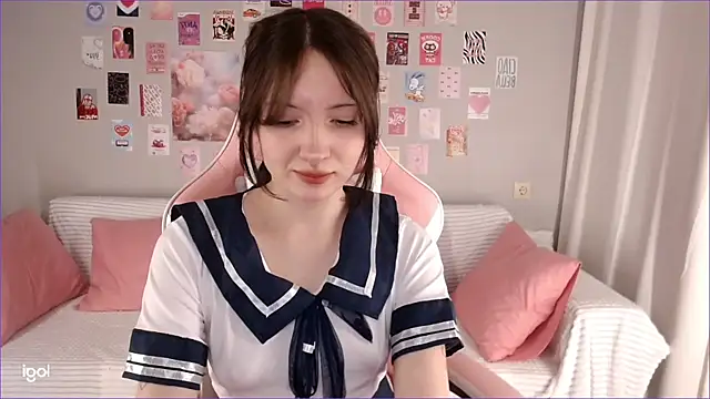 Lexi Bottom online show from February 10, 2:04 am