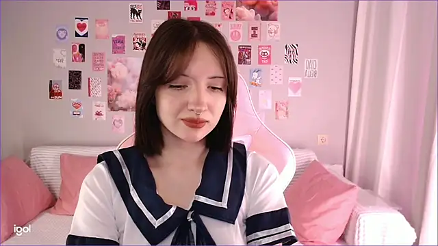 Lexi Bottom online show from February 15, 2:08 am