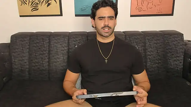 Brad Martin online show from April 22, 1:08 am