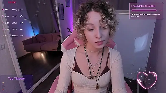 Snapshot of Mary_Wohlberg chatting on December 3, 5:37 am Mary Wohlberg online show from December 3, 5:37 am