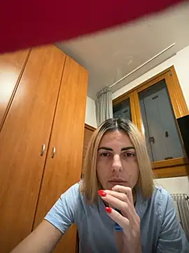 feliciafelon online show from December 5, 8:27 pm