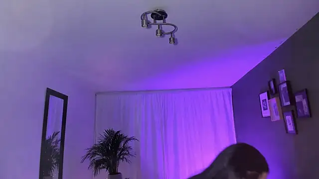 Snapshot of -Kennya chatting on July 11, 3:53 am -Kennya online show from July 11, 3:53 am
