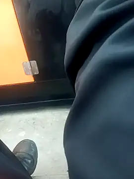 Jeison0323 online show from April 25, 7:44 pm