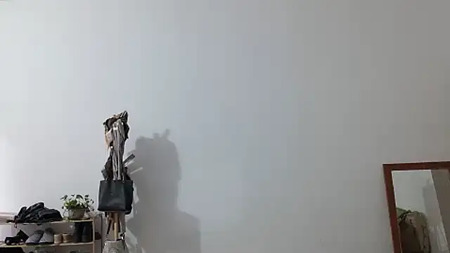 adele8731 online show from December 16, 7:46 am