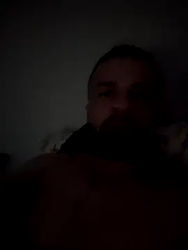 Snapshot of Mateo1112dj chatting on February 2, 5:50 am Mateo1112dj online show from February 2, 5:50 am