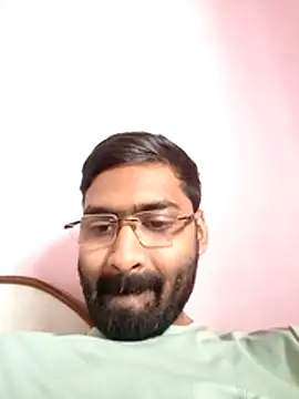 Snapshot of smartboy9smit chatting on March 29, 5:51 am smartboy9smit online show from March 29, 5:51 am