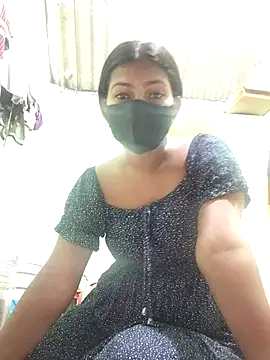 Snapshot of Hot-Pari2 chatting on November 17, 6:19 am Hot-Pari2 online show from November 17, 6:19 am