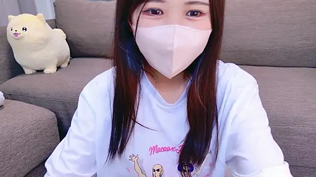 Nemu chan  online show from April 21, 1:18 am