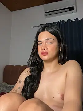 fairuu online show from November 25, 5:02 pm