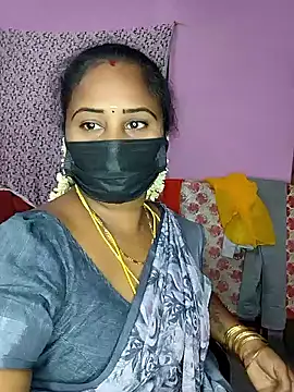 Snapshot of Tamil_devagi chatting on April 23, 12:29 pm Tamil devagi online show from April 23, 12:29 pm