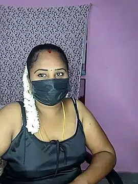 Snapshot of Tamil_devagi chatting on May 3, 6:03 pm Tamil devagi online show from May 3, 6:03 pm