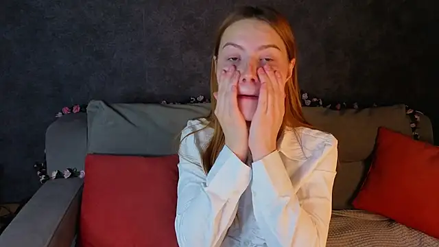 Diana Brooks online show from December 18, 1:22 am